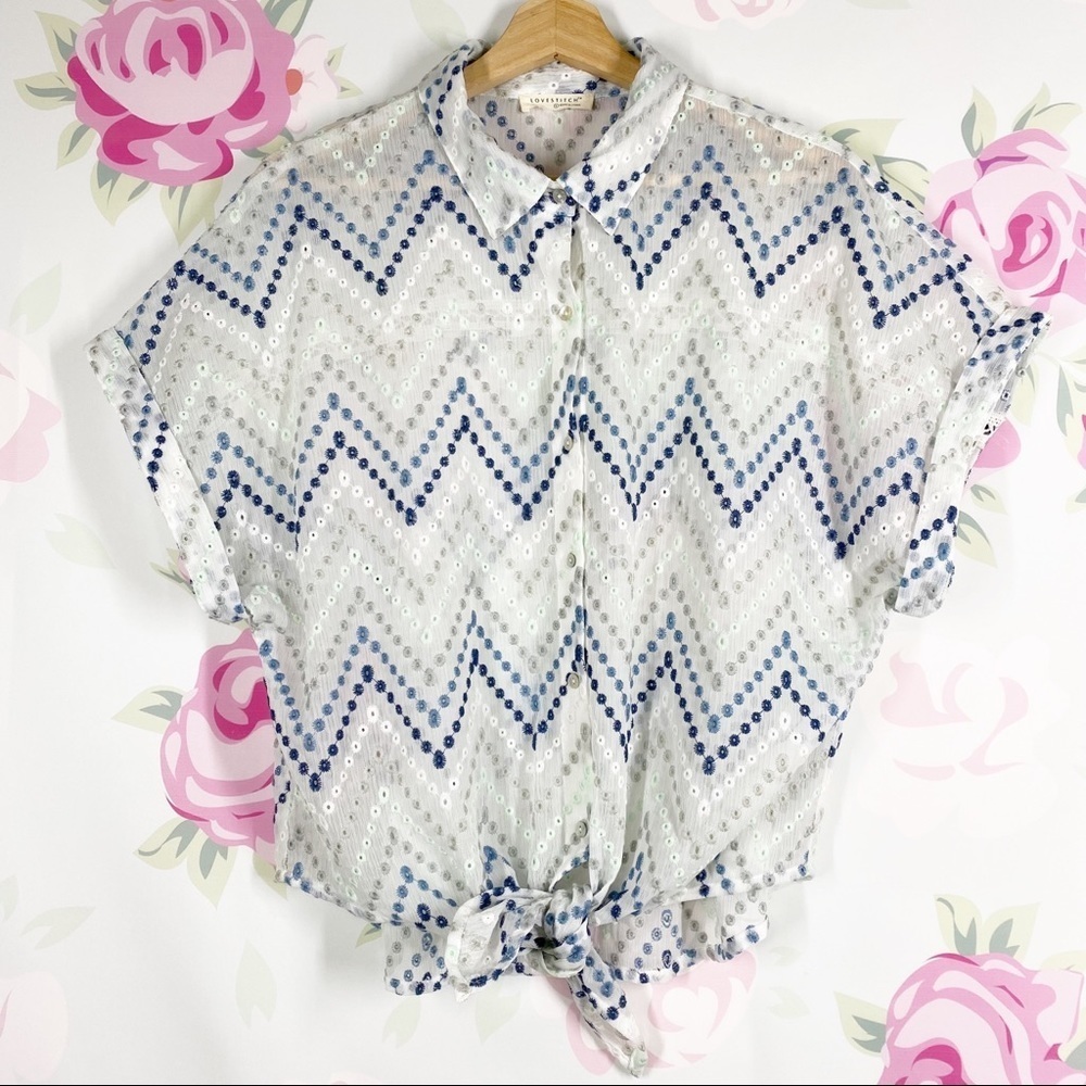 Love Stitch Embroidered Eyelet Zigzag Short Sleeve Front Tie Blouse L